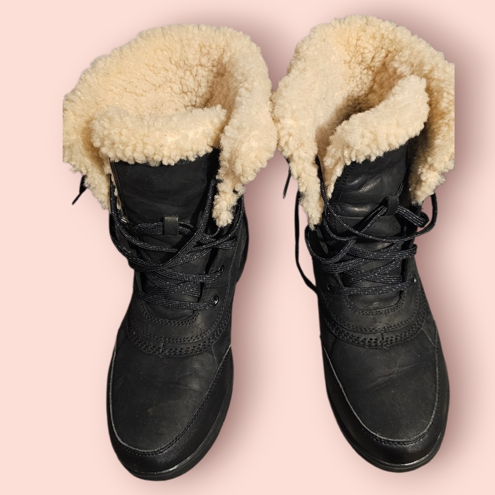 Sorel Black and Cream Shearling-Lined Boots